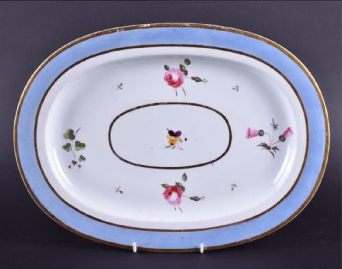 a large c18th chamberlain worcester meat plate of oval form