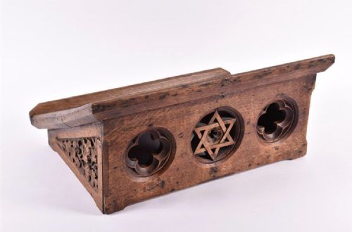 a victorian cotswold ecclesiastical oak lectern