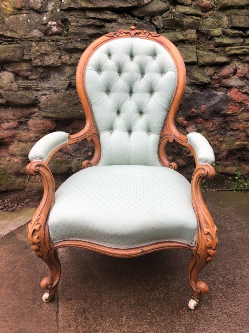 c19th spoonback walnut framed easy chair