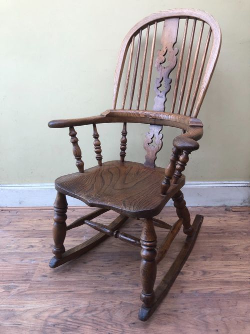 c19th broad arm windsor rocking chair