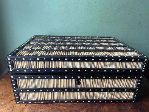late c19th ceylanese porcupine quill ebony and boneinlaid casket or trinket box