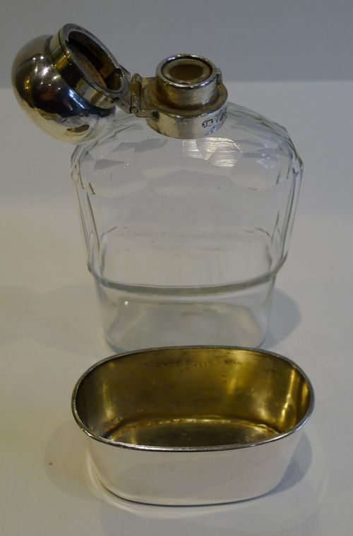 bottled water in bpa free bottles