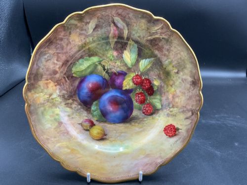 royal worcester painted fruit cabinet plate