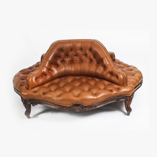 Antique Conversation Sofas - 6 items for sale on sellingantiques.co.uk