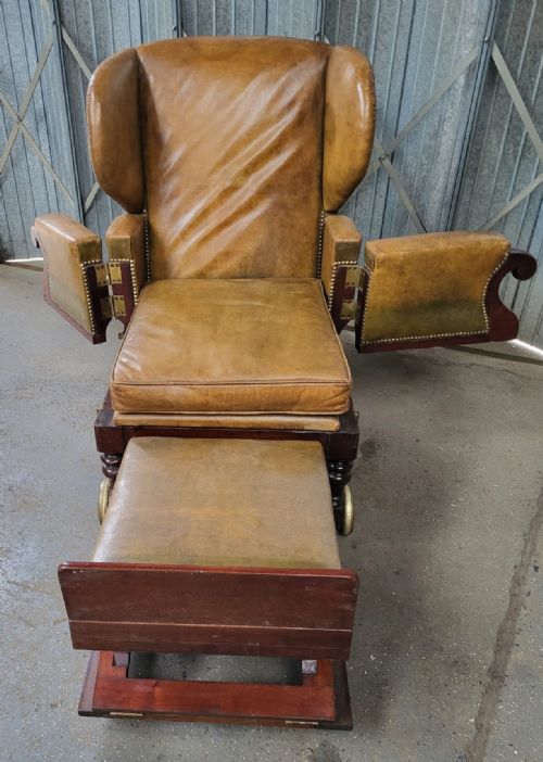 VICTORIAN METAMORPHIC WALNUT FRAMED LEATHER WING BACK RECLINING CONVALESCING CHAIR - ADDITIONAL PHOTO 5