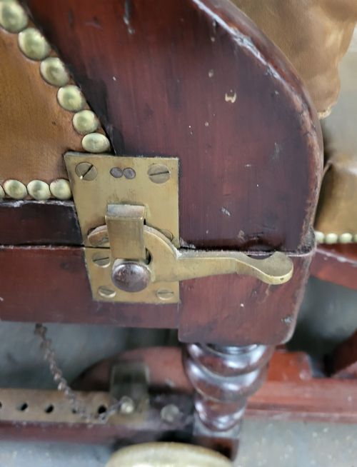 VICTORIAN METAMORPHIC WALNUT FRAMED LEATHER WING BACK RECLINING CONVALESCING CHAIR - ADDITIONAL PHOTO 9