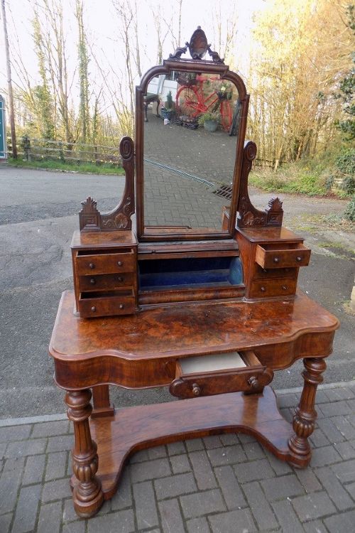 VICTORIAN BURR WALNUT DUCHESS DRESSING TABLE - ADDITIONAL PHOTO 2