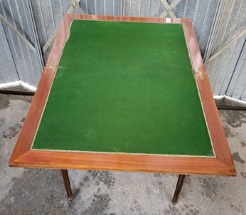 19TH CENTURY FRENCH WALNUT METAMORPHIC SIDE TABLE - ADDITIONAL PHOTO 2