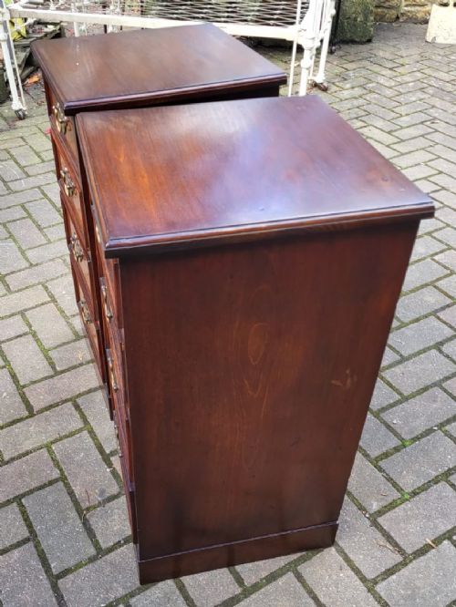 PAIR OF VICTORIAN MAHOGANY BEDSIDE CABINETS - ADDITIONAL PHOTO 2