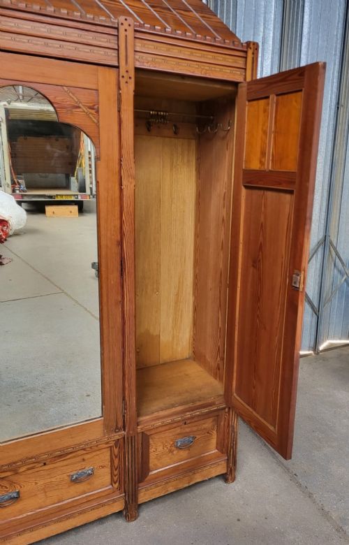 VICTORIAN ARTS CRAFTS INLAID PITCH PINE WARDROBE - ADDITIONAL PHOTO 6