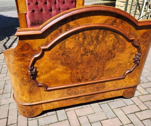 VICTORIAN DOUBLE SIZE HIGH BUTTON BACK UPHOLSTERED BURR WALNUT BEDSTEAD - ADDITIONAL PHOTO 2