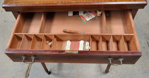 EDWARDIAN CROSS BANDED GAMES SEWING TABLE - ADDITIONAL PHOTO 2