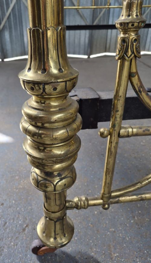VICTORIAN RW WINFIELD KING SIZE GOTHIC REVIVAL BRASS BEDSTEAD - ADDITIONAL PHOTO 4