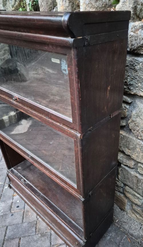 20TH CENTURY GLOBE WERNICKE OAK BARRISTERS BOOKCASE - ADDITIONAL PHOTO 2