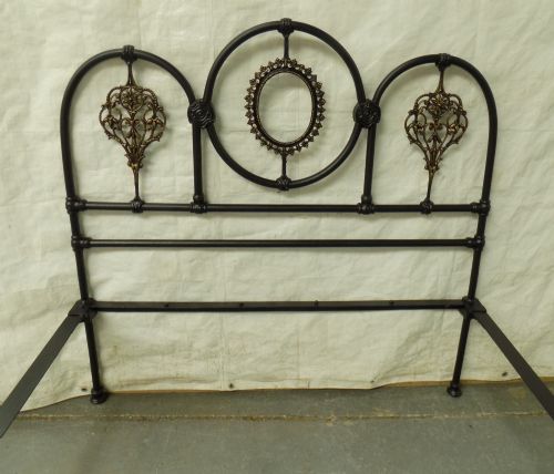 VICTORIAN DOUBLE SIZE ORNATE CURLY IRON BEDSTEAD - ADDITIONAL PHOTO 1