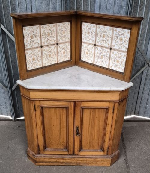 Victorian Walker & Sons Walnut Marble Top Corner Washstand