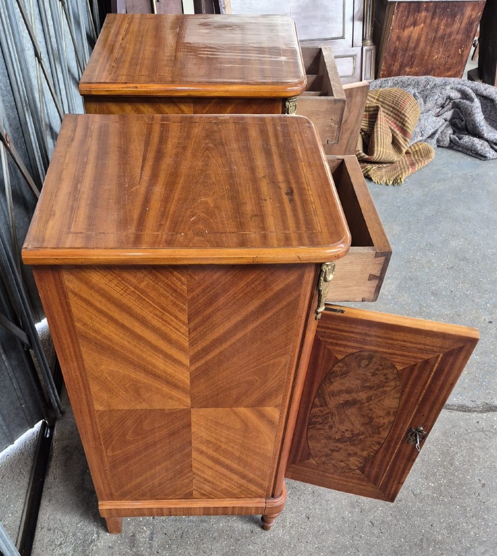 Pair of French Walnut and Kingwood Bedside Cabinets View III