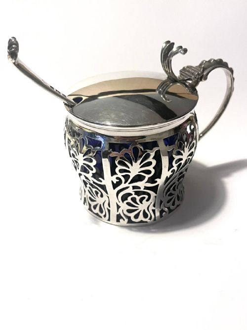 SILVER JAM POT 1925 CHARLES BOYTON AND SONS