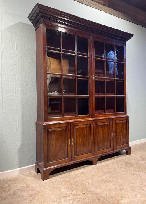 GEO II BOOKCASE - ADDITIONAL PHOTO 1