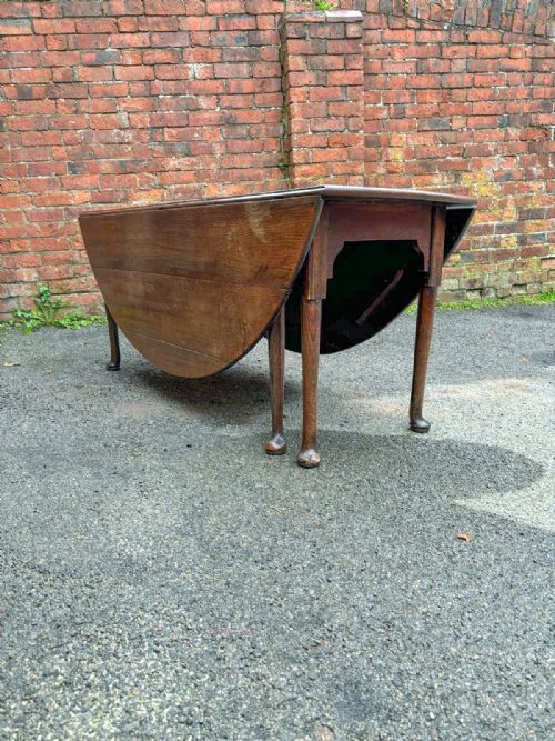 LARGE GEO II OAK GATE LEG TABLE - ADDITIONAL PHOTO 4