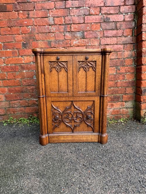 PAIR 19TH CENTURY GOTHIC REVIVAL BEDSIDES - ADDITIONAL PHOTO 7