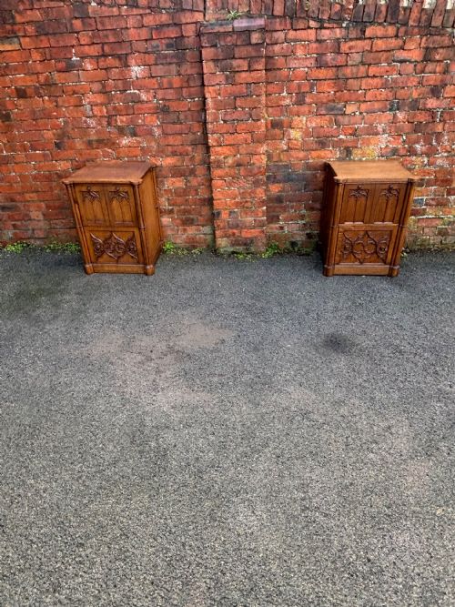 PAIR 19TH CENTURY GOTHIC REVIVAL BEDSIDES - ADDITIONAL PHOTO 11