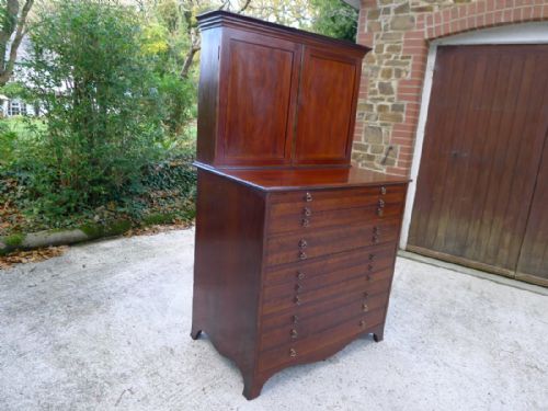 fig 1. A FINE GEORGIAN ARCHITECTS PLAN CHEST COLLECTORS CABINET