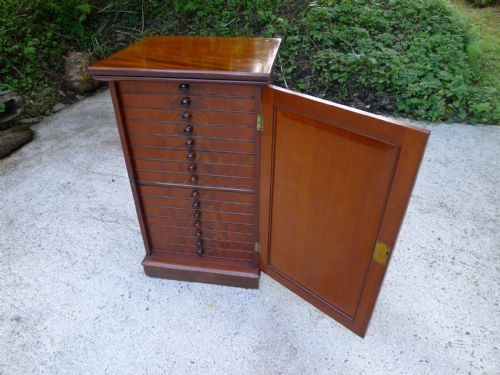 A Very Fine Honduras Mahogany 15 Drawer Collectors Cabinet. Circa 1850