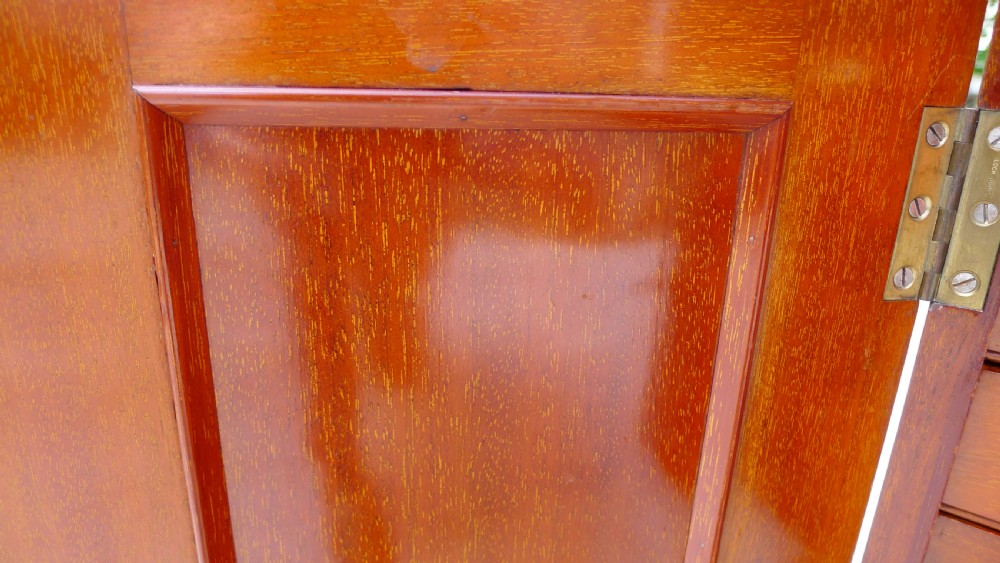 A BEAUTIFUL, TOP QUALITY, VICTORIAN HONDURAS MAHOGANY, TEN DRAWER COLLECTORS CABINET BY MESSRS WATKINS & DONCASTER. CIRCA 1890.  View VI