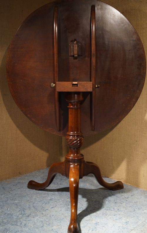 HEAVY QUALITY GEORGIAN MAHOGANY TRIPOD TABLE - ADDITIONAL PHOTO 3