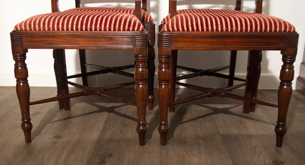 Set of 4 Mahogany dining chairs Circa 1820 View VII