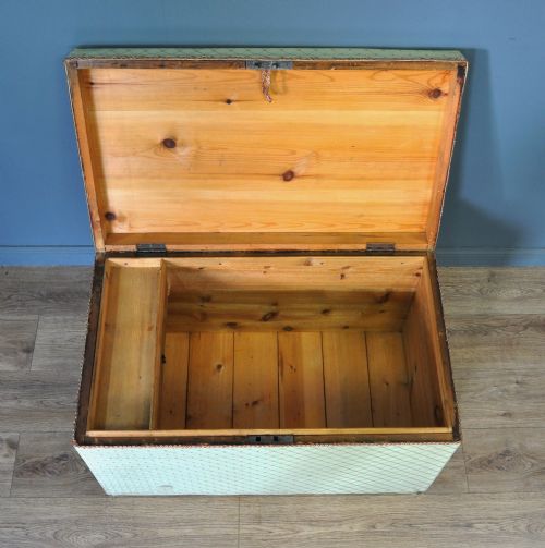 ATTRACTIVE LARGE ANTIQUE VICTORIAN PINE KIST CHEST STORAGE TRUNK BLANKET TOY BOX - ADDITIONAL PHOTO 5