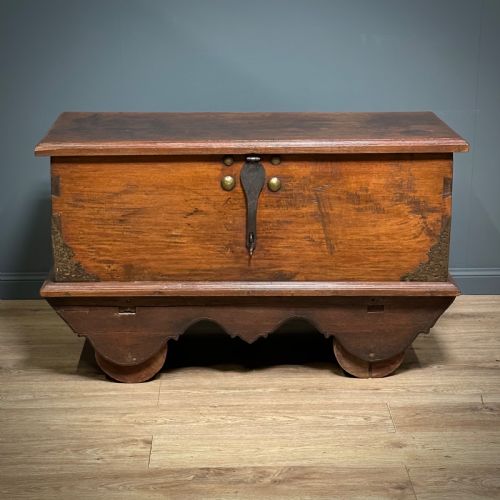 ANTIQUE VICTORIAN LARGE RUSTIC TEAK GEROBOG MARRIAGE CHEST ON WHEELS - ADDITIONAL PHOTO 1