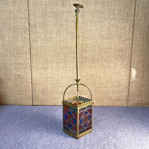 ATTRACTIVE ANTIQUE VICTORIAN STAINED GLASS AND BRASS HALL LANTERN - ADDITIONAL PHOTO 11