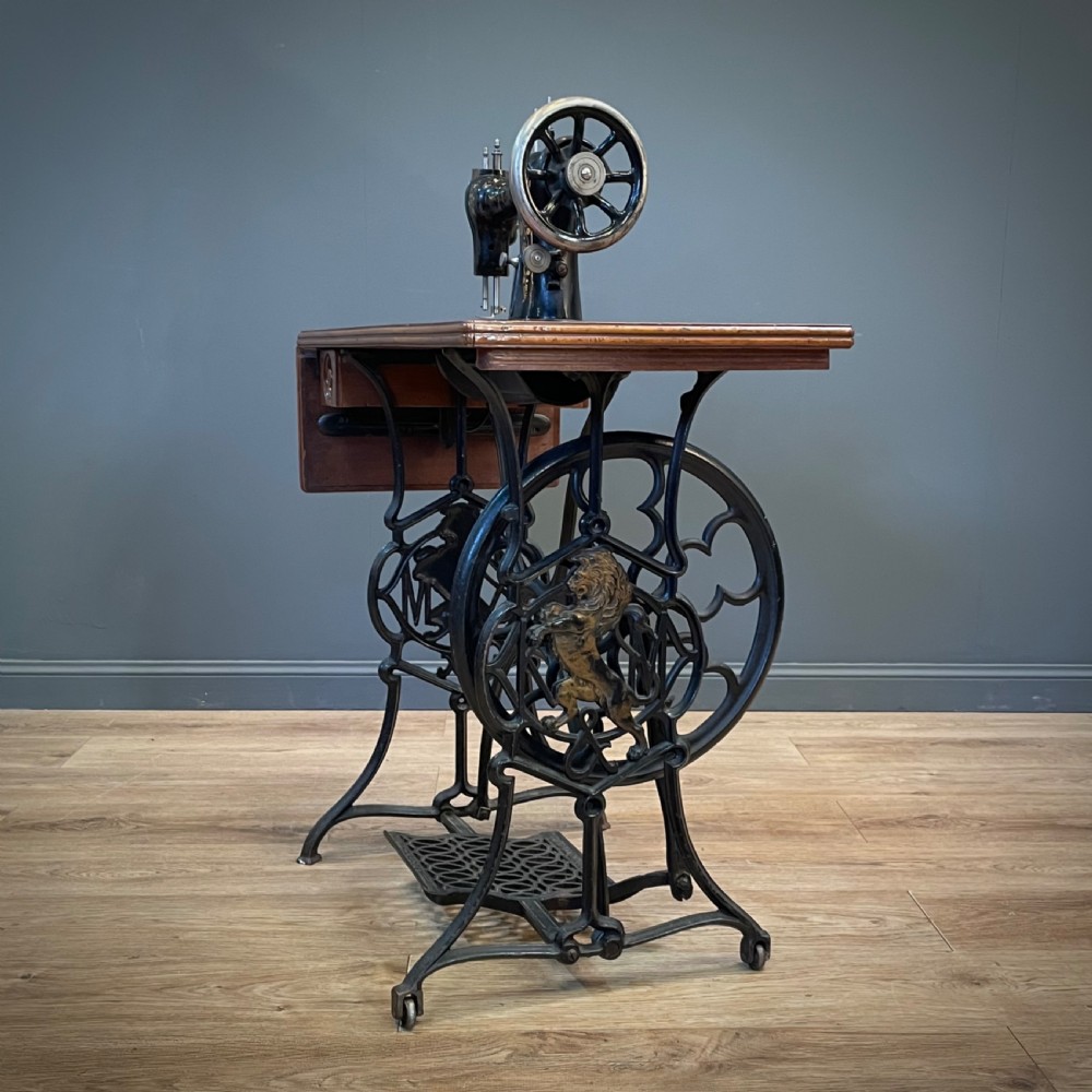 Rare Antique Victorian Kimball & Morton Oscillator Sewing Machine Cast Iron Base View XII