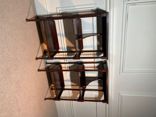 A PAIR OF BEDSIDE SHELF NIGHT STANDS - ADDITIONAL PHOTO 1
