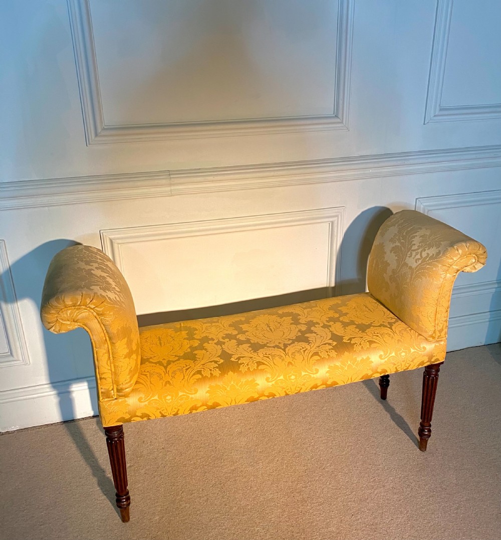  Regency window seat View II