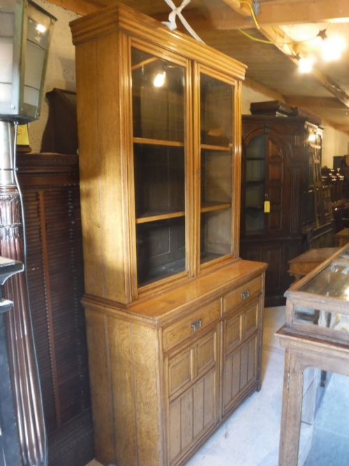 Good Clean and Practical Late Victorian  Light Oak Bookcase Cabinet