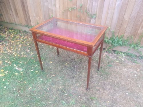 Edwardian Inlaid and Banded Bijoutiere Display Table.
