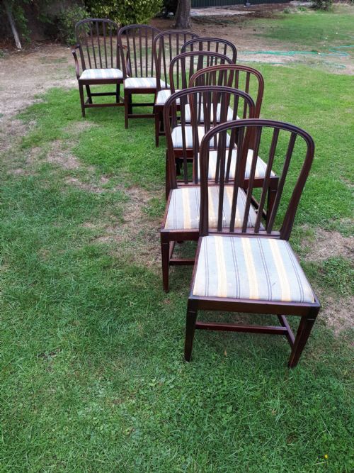 Set of 8 Early 19th Century Mahogany Dining Chairs