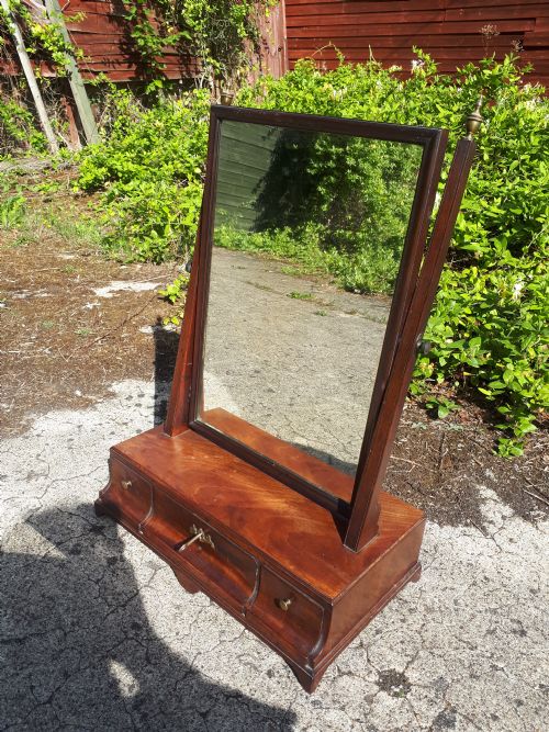 Georgian Mahogang Dressing Mirror