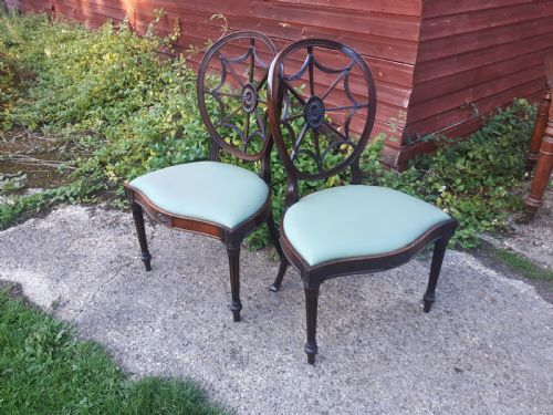 Pair of Good Mahogany Hall/side Chairs with Bowed Backs.