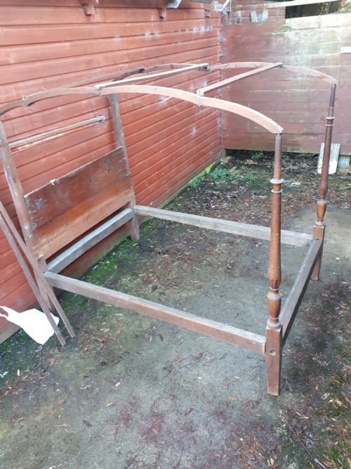 Early Victorian 4 Poster Canopy Bed