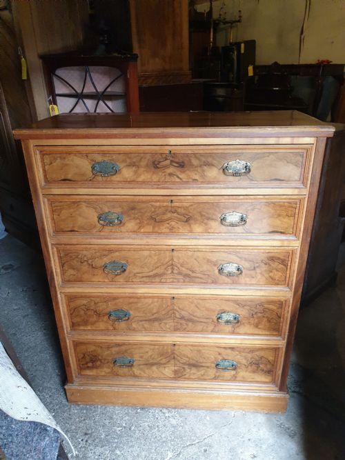 Good Practical Late 19th Century Chest of 5 Drawers