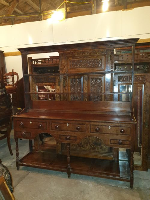 Regency Oak Dresser with Plate Rack