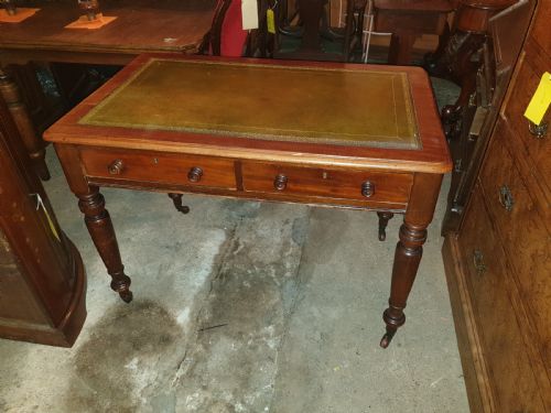 Late Victorian Mahogany 2 Drawer Writing Table