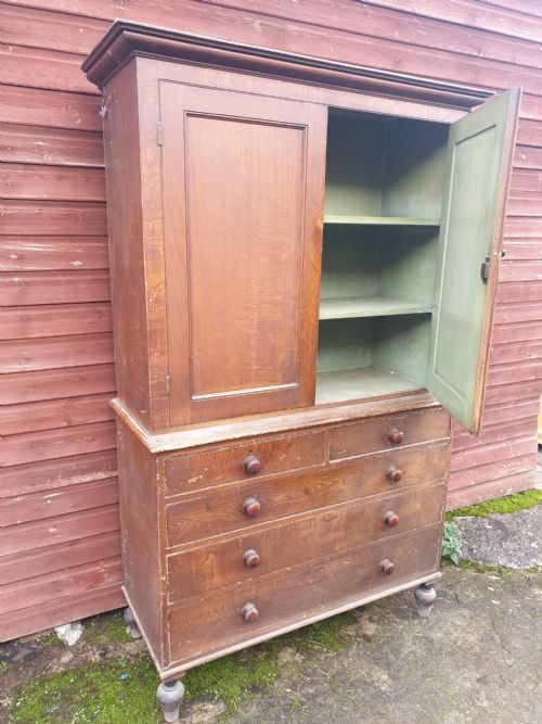 Good Totally Original Early Victorian Scumbled Pine Linen Cupboard