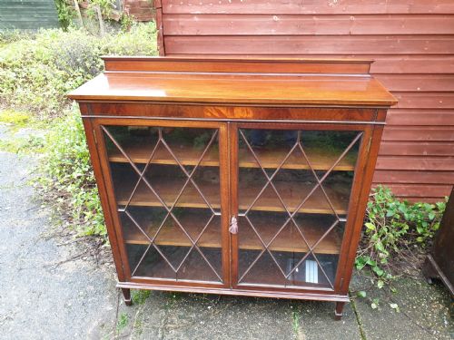 Edwardian Inlaid Mahogany 2 Door Cabinet