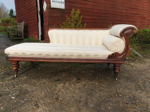 Regency Simulated Rosewood Chaise Longue