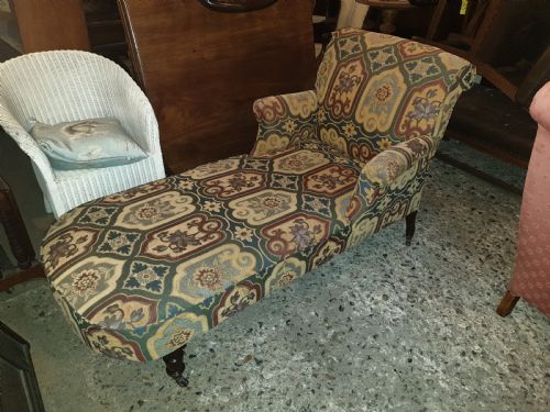 Late Victorian Upholstered Day Bed